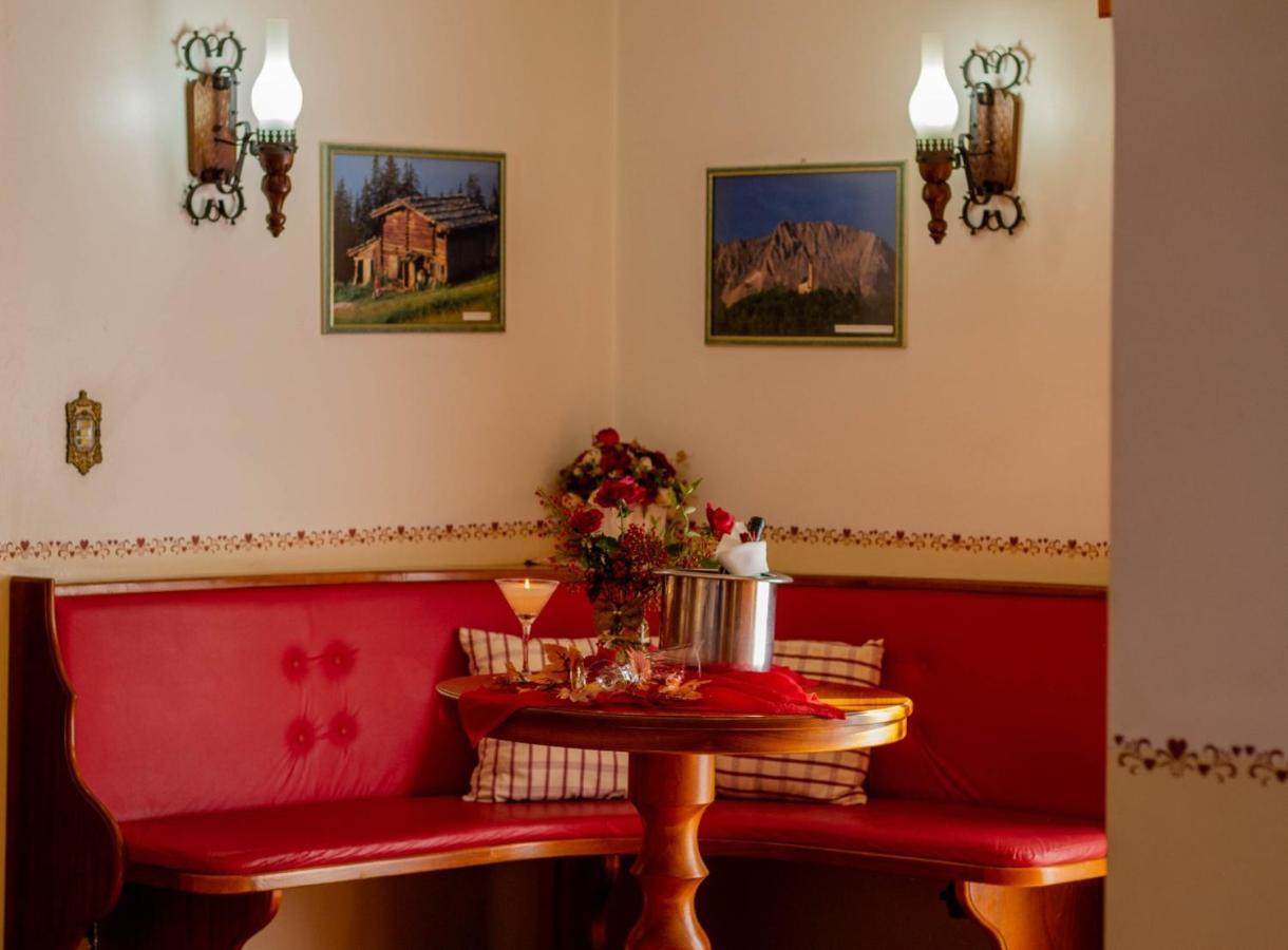 Hotel Tirol Treze Tílias Dış mekan fotoğraf