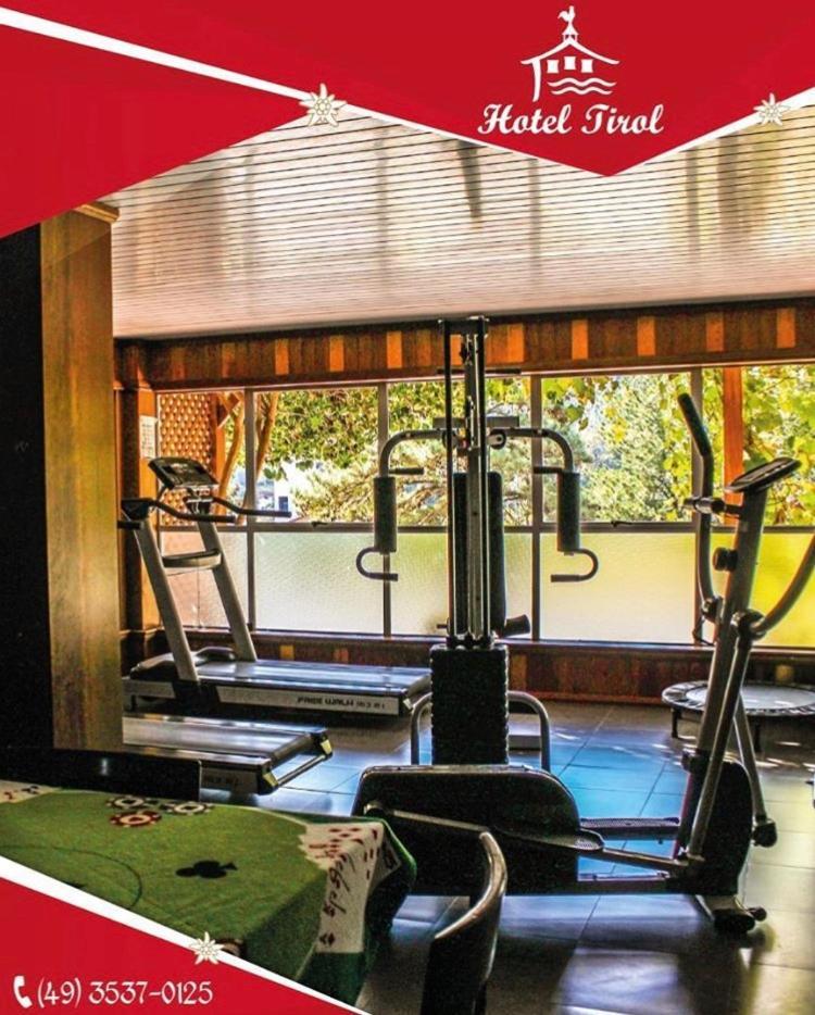 Hotel Tirol Treze Tílias Dış mekan fotoğraf