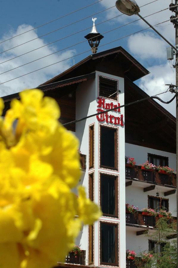 Hotel Tirol Treze Tílias Dış mekan fotoğraf